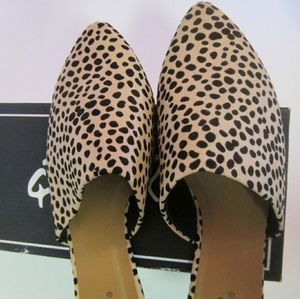 Qupid Leopard Mule